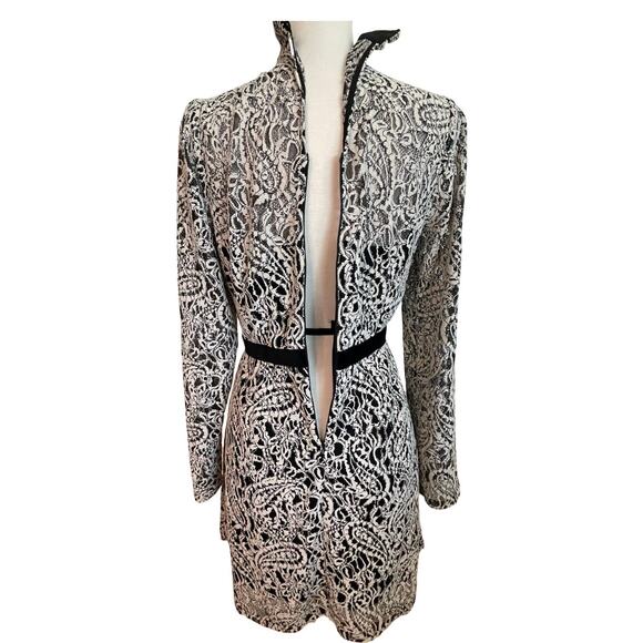 Lost + Wander lace Above The Knee Dress in Cream/Black W/Velvet waist detail  L - Picture 3 of 11